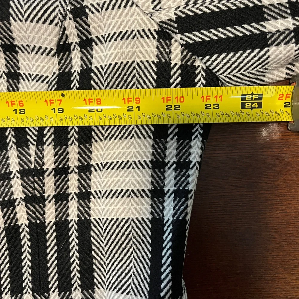 Vintage 90’s R.Q.T. Button Front Jacket Black & White Plaid Lined Collar Size 18